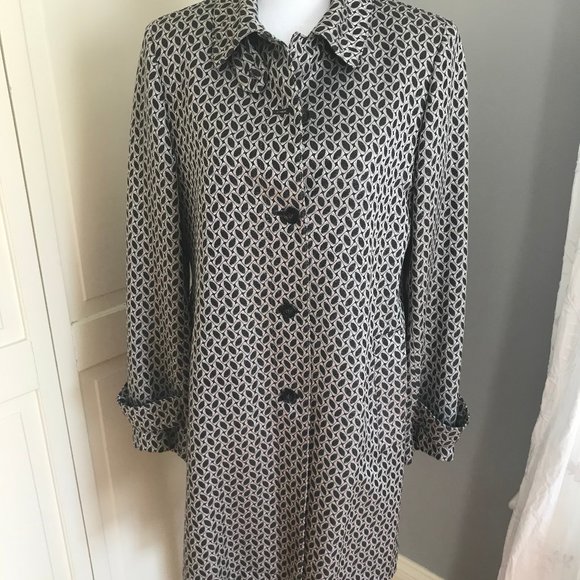 Jones New York Jackets & Blazers - Jones New York Belted Coat M